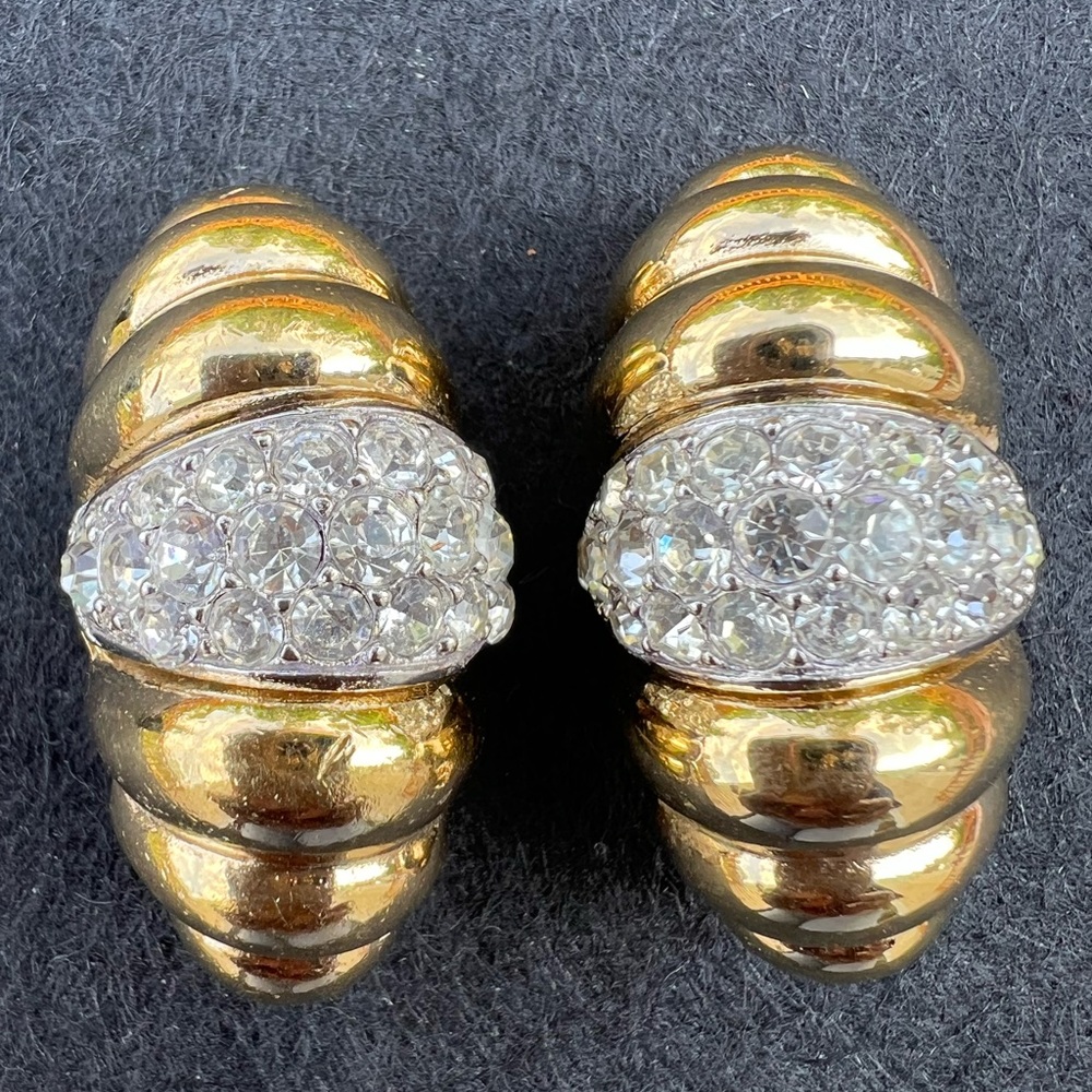 Vintage GIVENCHY Paris New York Rich Gold tone Clip on Earrings